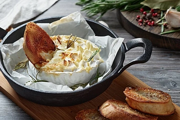 Сыр Alti Camembert мягкий 50%, 125г