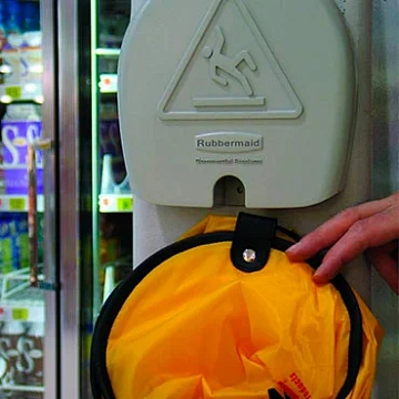 Знак Осторожно! Мокрый пол! Rubbermaid конусообразный, раскладной, текстильный, с чехлом, FG9S0725YEL
