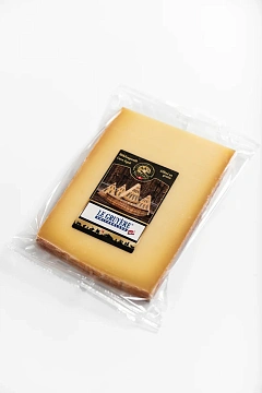 Сыр Margot Fromages Грюйер орехово-сливочный ГОСТ 49%, 200г