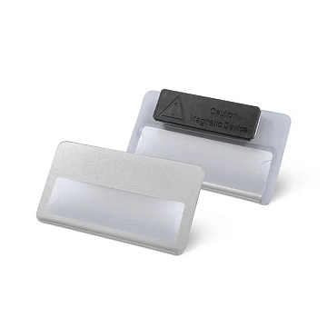 Бейдж с окном для сменной информации магнит,70x40 мм серебрист