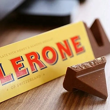 Шоколад Toblerone молочный с медово-миндальной нугой, 35г