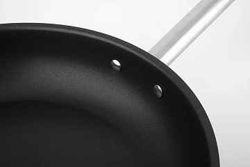 METRO PROFESSIONAL Сковорода Cover Steel, 24см