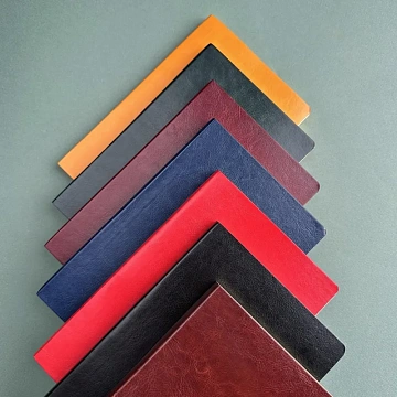 Ежедневник недатированный А5 MEGAPOLIS NEBRASKA FLEX черн/зол.обр 3-692/02