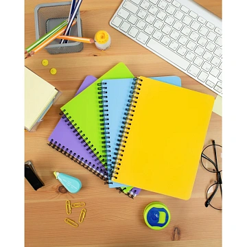 Бизнес-тетрадь А5,96л,кл,спир,пластик,тон.бл. Attache Bright colours Желтый