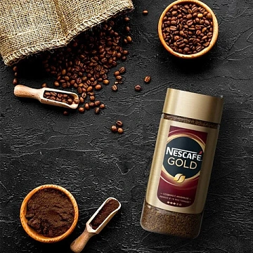 Кофе молотый в растворимом NESCAFE 'Gold' 95 г, стеклянная банка, сублимированный, 12326188