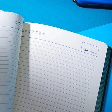 Ежедневник недатированный ATTACHE Soft touch А5,140х200мм,136л, темно-зелен