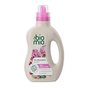 Кондиционер для белья BioMio с пионом и лесными ягодами концентрат, 800мл