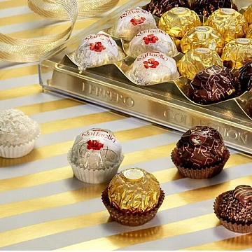Набор конфет FERRERO 'Collection', Ассорти из 3 вкусов с RAFFAELLO, 269,4 г, 9020000000556