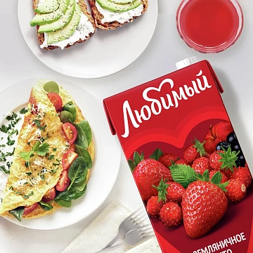 Напиток сокосодержащий Любимый Земляничное лето, 1.93л