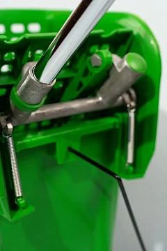 Тележка уборочная Vclean 20л, зеленая, с отжимом, IN0671