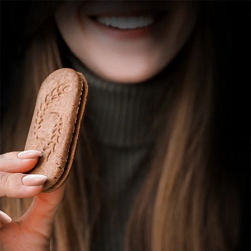 Печенье песочное BelVita Утреннее сэндвич с какао 253 г