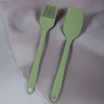 Лопатка силиконовая Attribute Olive, 21см